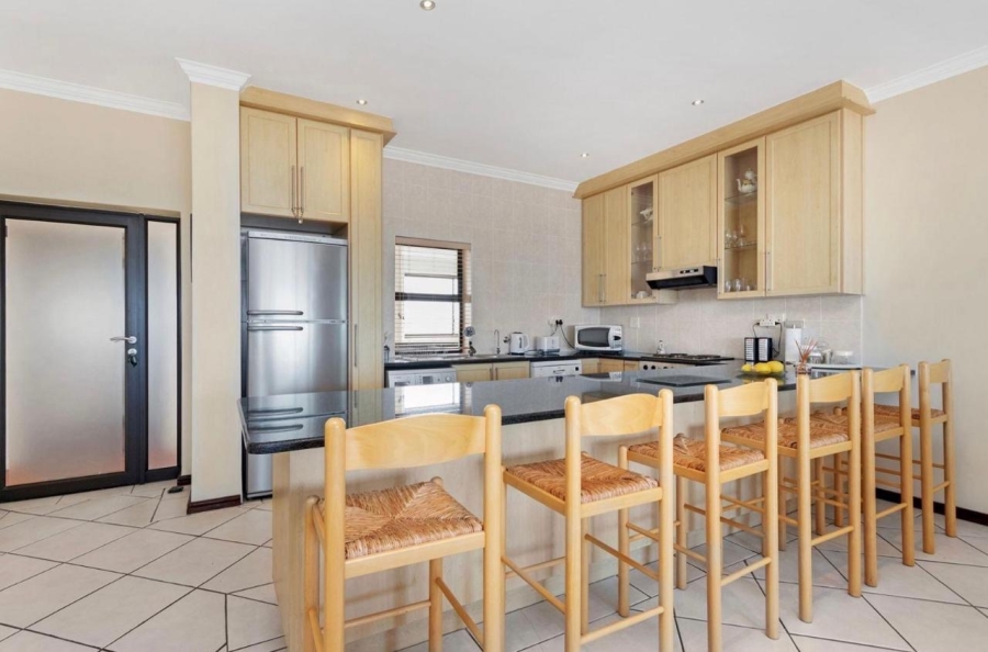 2 Bedroom Property for Sale in Big Bay Western Cape